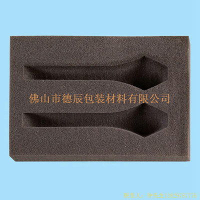 海綿內托對各行各業產品起到絕緣、密封、防震、防塵、填充、隔音、固定，能夠保護包裝產品在運輸過程中安然無恙，起到保護產品的一個作用，同時可以美化產品，提升產品檔次。