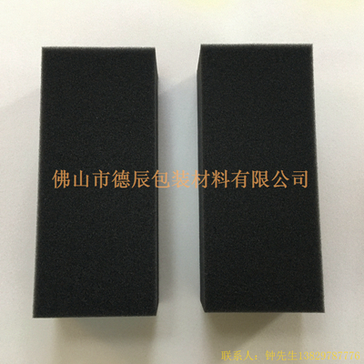 主要用于高速賽車燃料油箱內部填充，起到緩沖作用。